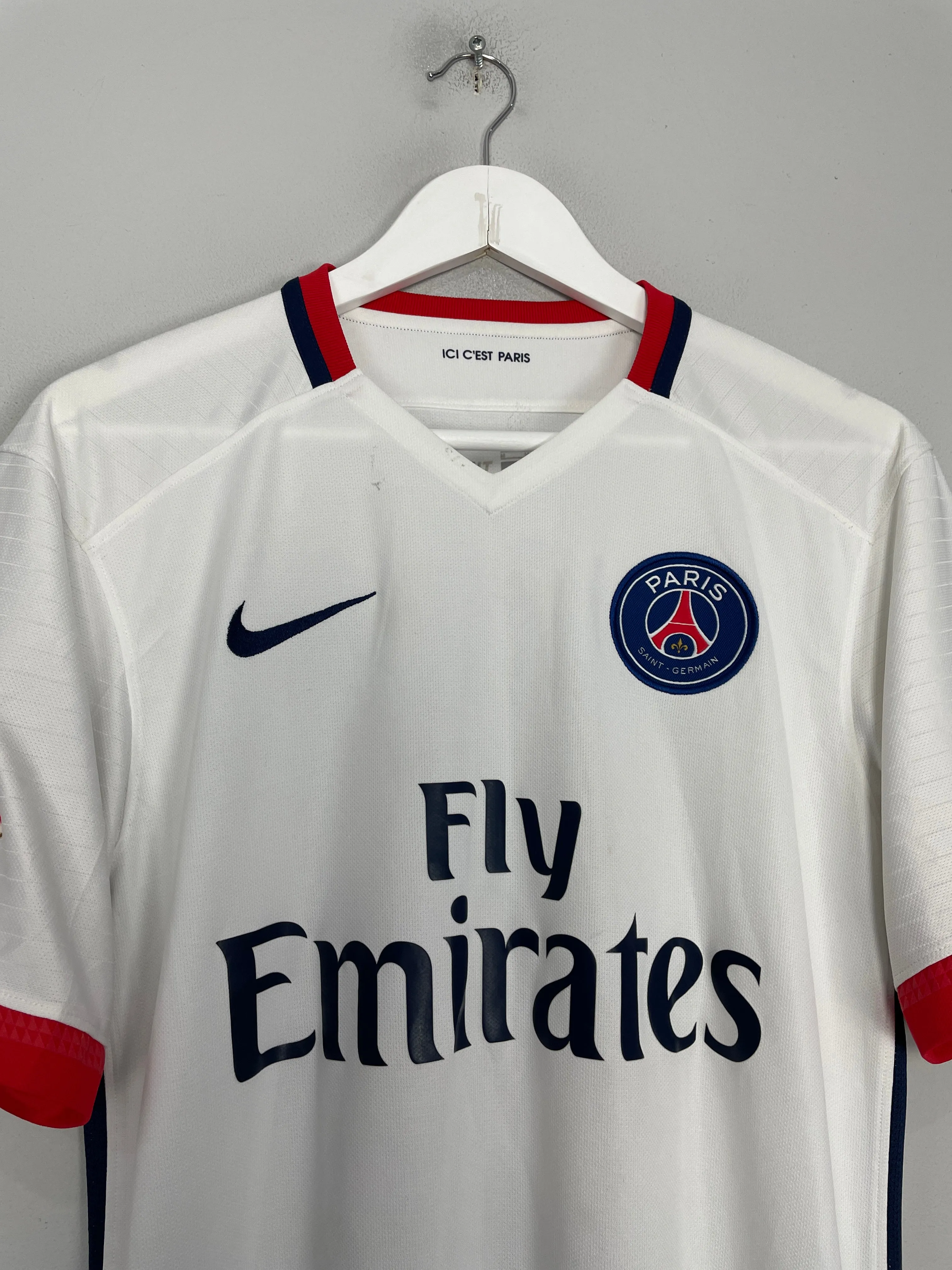 2015/16 PSG DI MARIA #11 AWAY SHIRT (M) NIKE