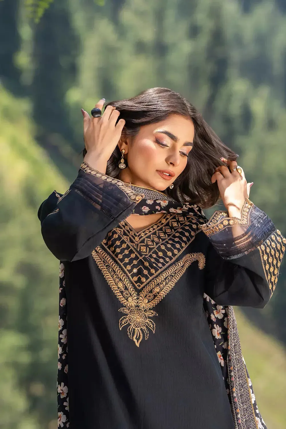 3PC Embroidered Unstitched Cambric Suit KSDE-2820