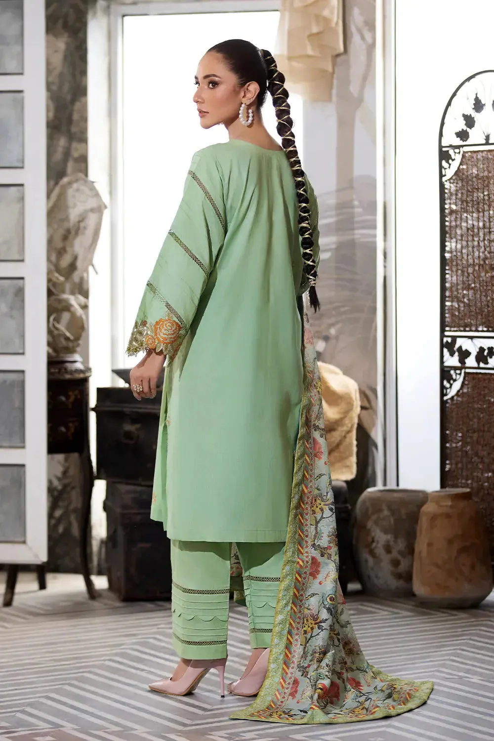 3PC Embroidered Unstitched Lawn Suit KOE-2664