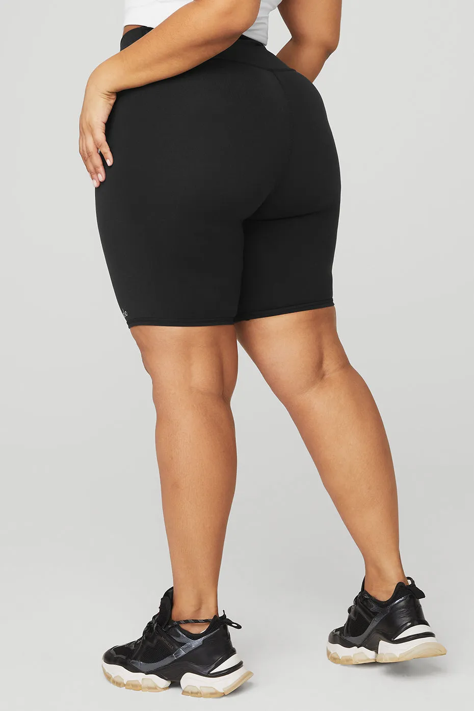 7" High-Waist Biker Short - Black