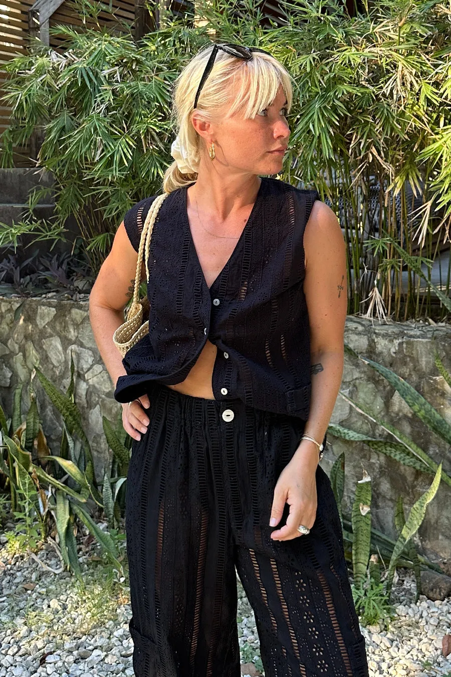 alys vest - black broderie