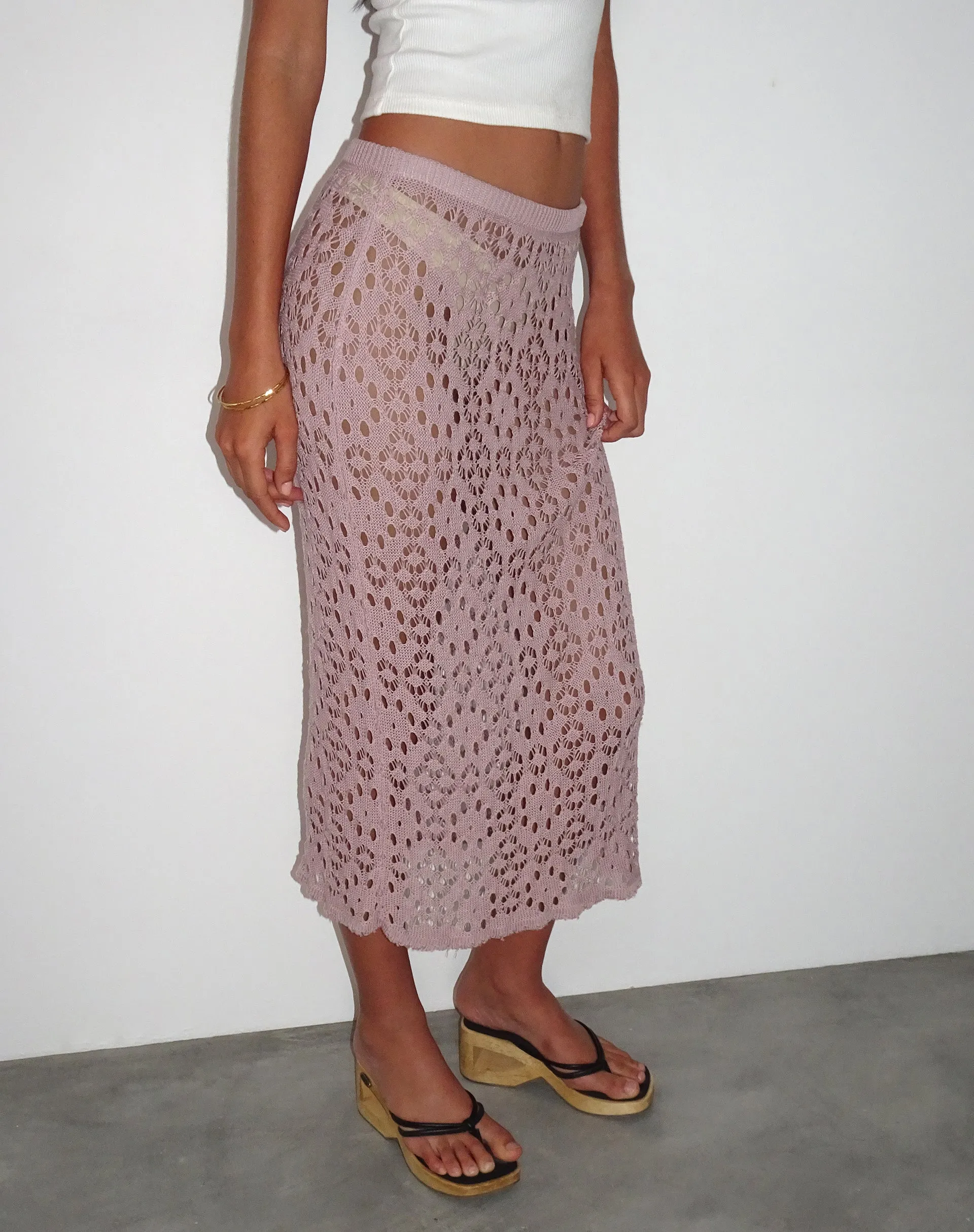 Eldonia Crochet Midi Skirt in Dusty Pink