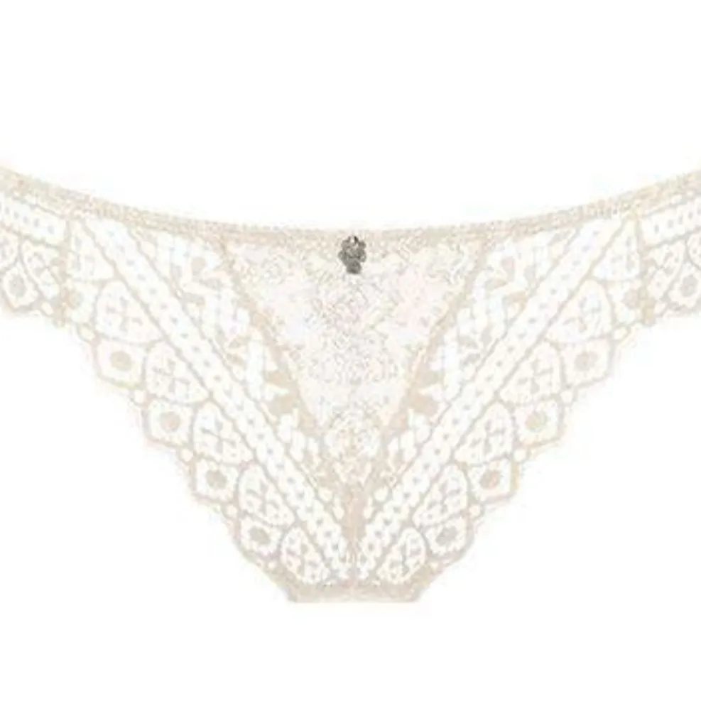 Empreinte Cassiopee Thong 01151 in Silk