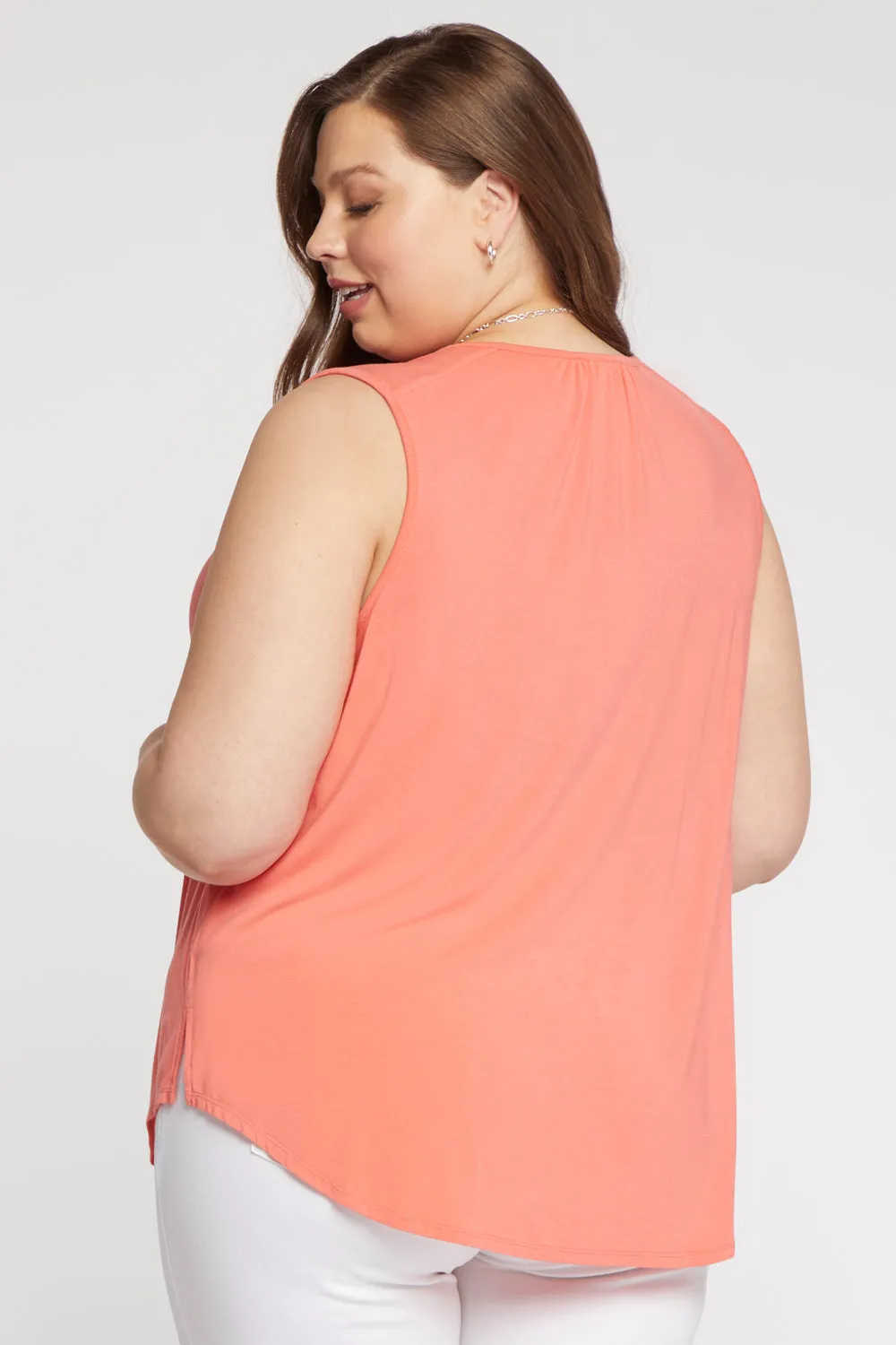 Sleeveless Perfect Tee In Plus Size - Deep Sea Coral