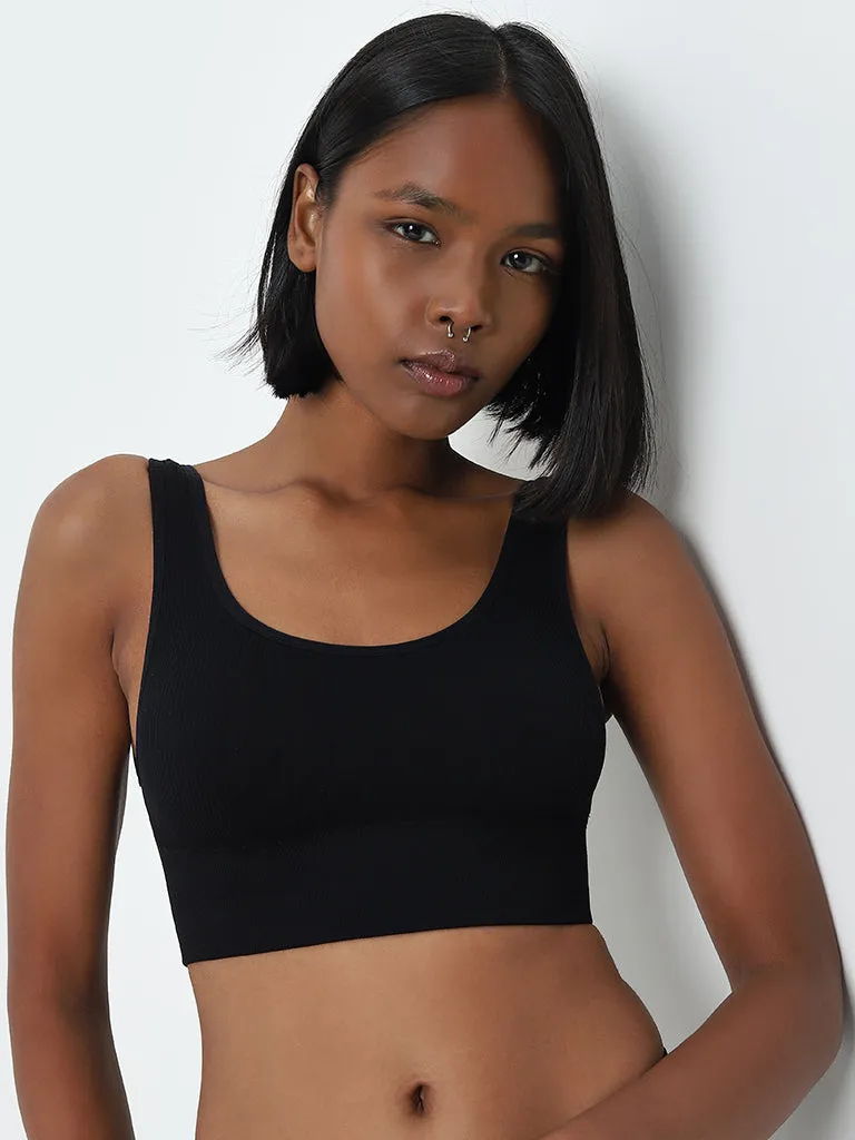 Superstar Black Ribbed Textured Sports Bra